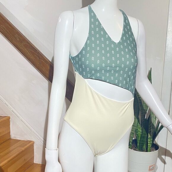 SweetāParadiseāClubĀ OneāPieceāMarcelāSuit - Picture 3 of 5